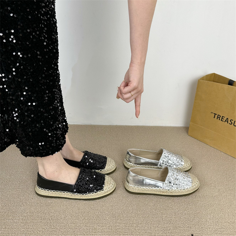 1712573930038_310604.jpg 2024 New Chanel Style Fisherman Shoes for Women Sequins Slip-On Thick Sole Loafer Casual