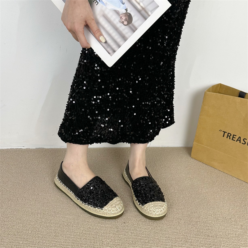 1712573941176_110753.jpg 2024 New Chanel Style Fisherman Shoes for Women Sequins Slip-On Thick Sole Loafer Casual