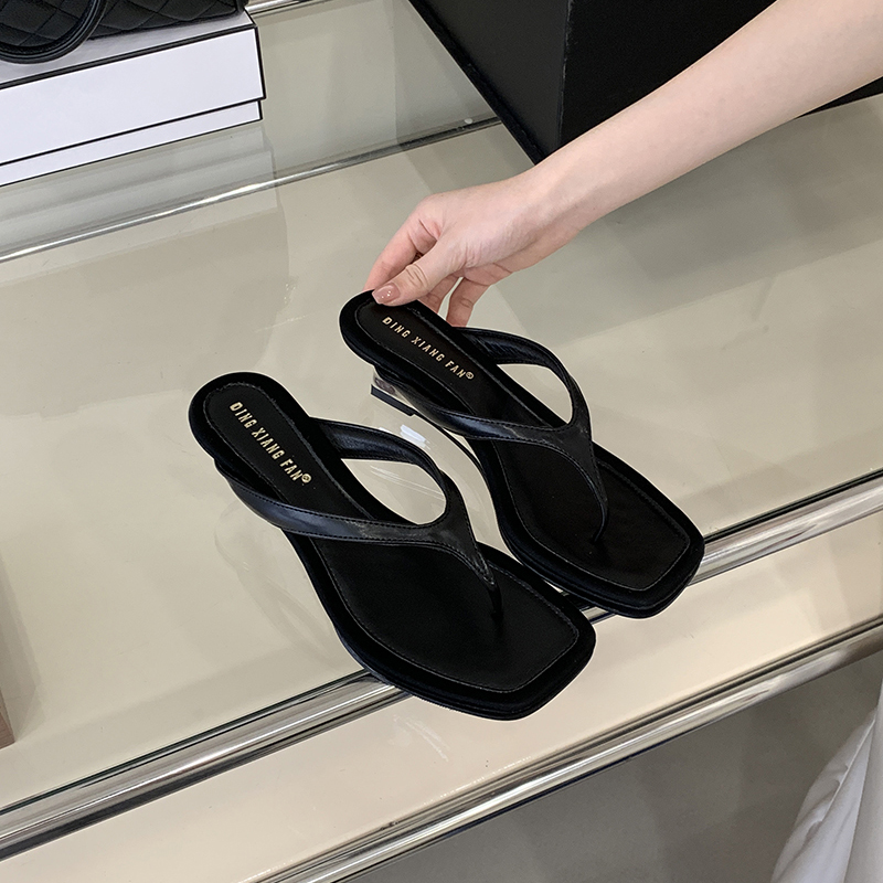 2026 Summer Relaxed Style Women's Toe Separator Sandals Fashion French Square Toe Clip Toe Comfortable Versatile Wedge Heel Shoes