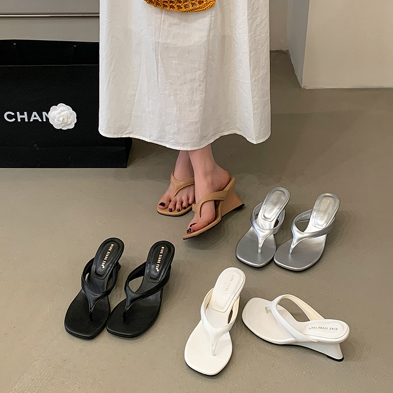 2026 Summer Relaxed High Heel Sandals French Simple Elegant Thong Slippers Comfortable Versatile Wedge Open Toe Women Shoes