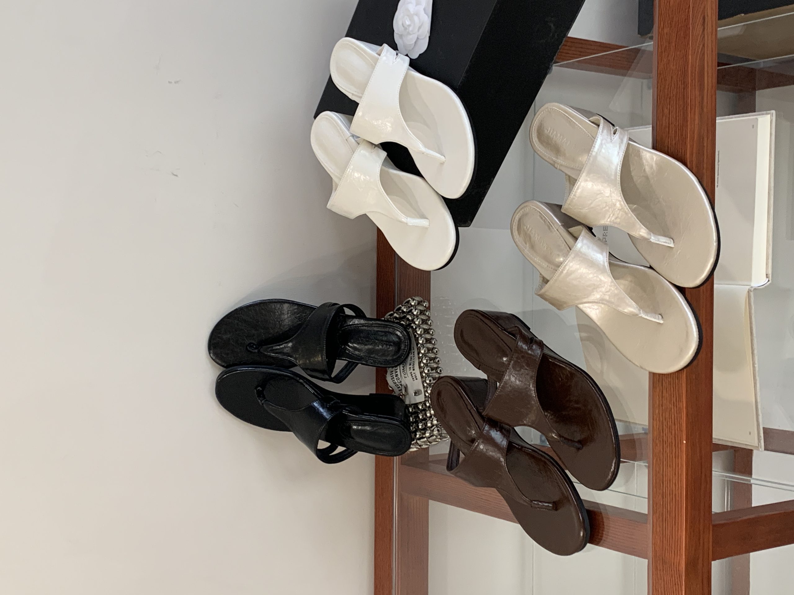 1780802374571_wUfbVn.jpg French Style Thick Sole Wedge Toe Clip Women's Slippers 2026 Outdoor Versatile Chic Simple Casual Sandals
