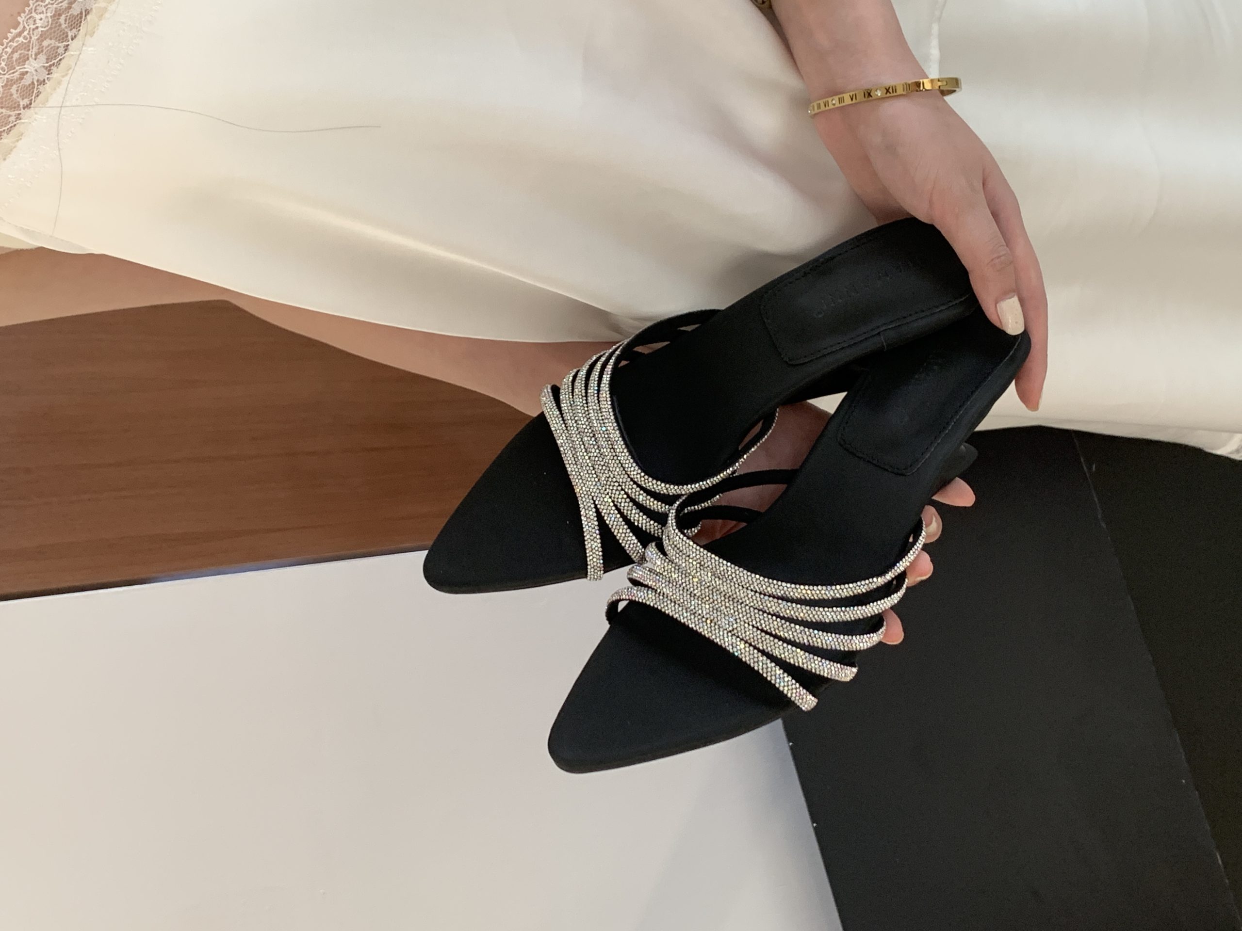 2026 Summer French Rhinestone Pointed Toe Wedge Heel Slippers for Women - Beige White Black