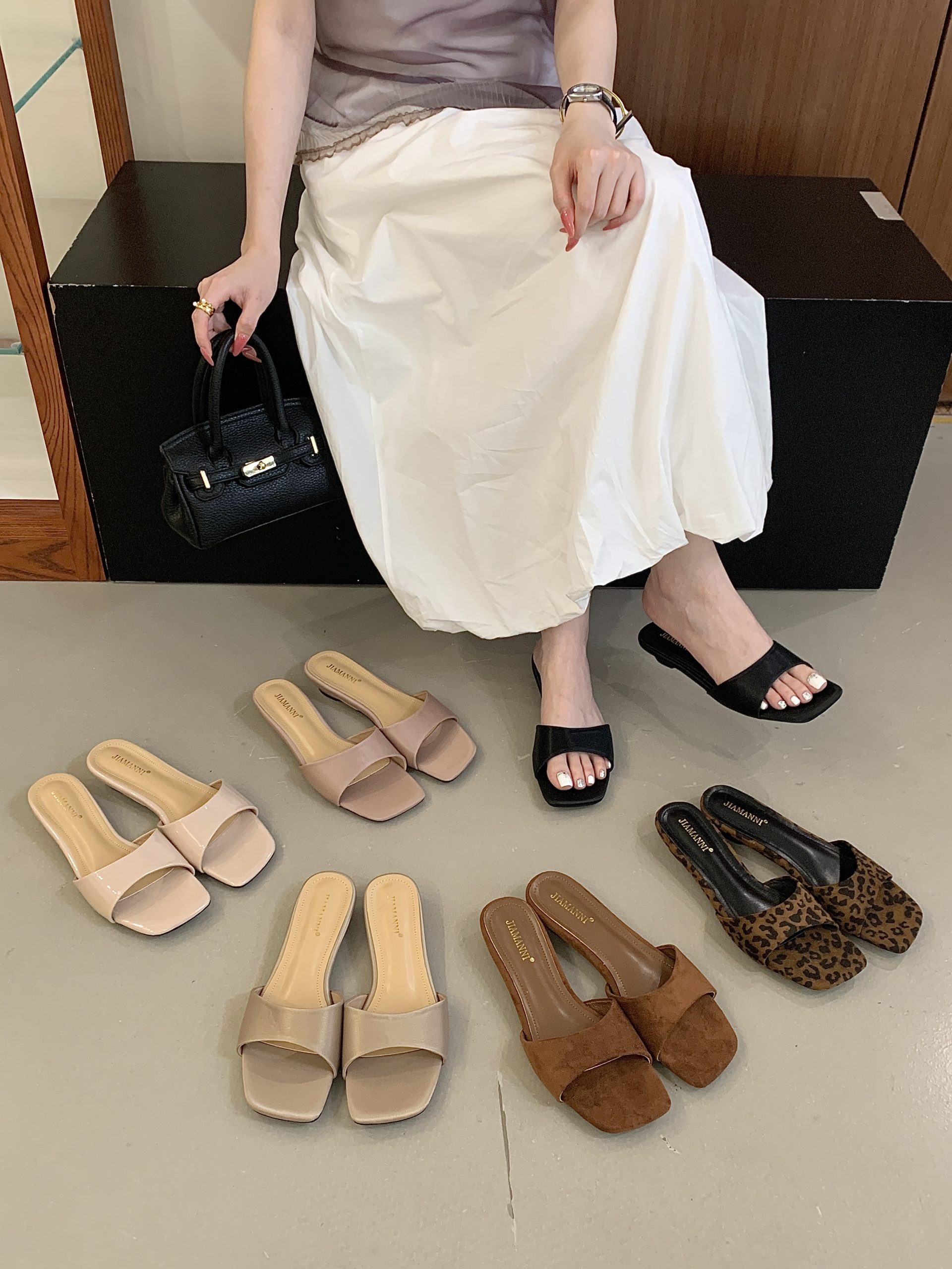 1780806811523_EC9Gv4.jpg Korean Style One-Strap Slippers for Women Summer 2026 New Wedge Beach Sandals Versatile French Style Casual Slippers